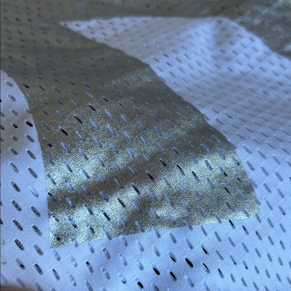 Women’s Mesh Yankees Jersey - Picture 4 of 11